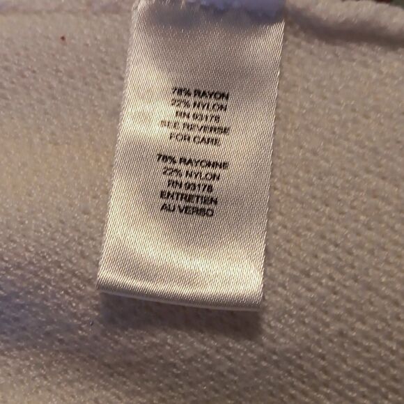 T Tahari Rayon Blend Sweater - Picture 7 of 9